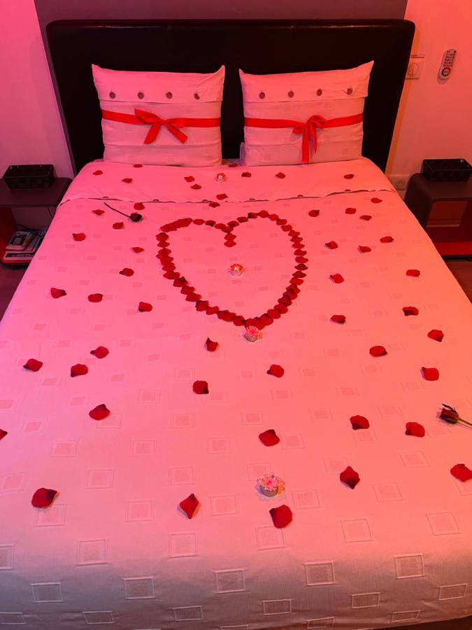 Maisonnette Independante Homestay *