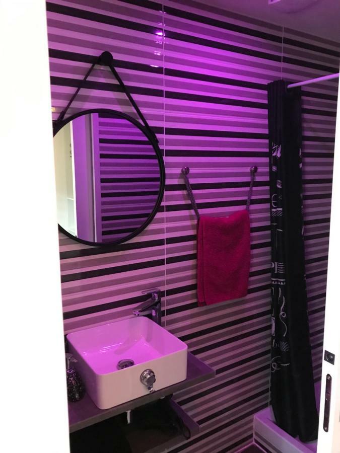 Homestay Maisonnette Independante Chartres